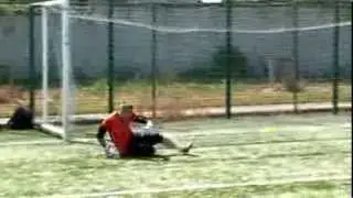Dean Mahon goalkeeper - Just4keepers