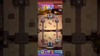 Skeleton King vs Hero Giant #goldenknight #clashroyale #clashroyaleshorts #supercell #supercell
