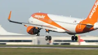 EasyJet Airbus and KLM Boeing - Seamless Aviation Spectacle