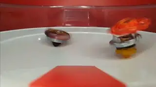 Fight☆193 - DRACIEL VIPER vs LEGEND SPRIGGAN - Beyblade Plastic Ultimate Battle!