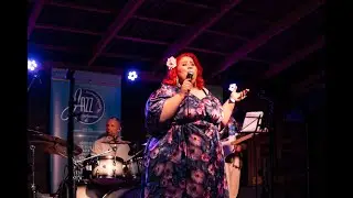 Cs&oacute;ka Anita &eacute;s a Vintage Time Band - Toxic - Műv&eacute;szetek V&ouml;lgye 2025
