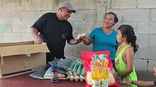 Nunca Imaginó Recibir Tantas Ayudas, Mira Como Reacciono