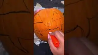 Making A Spooky Halloween Cat Pumpkin!