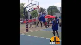 Travis Atson throws down one-hand slam at Hoops in the Sun