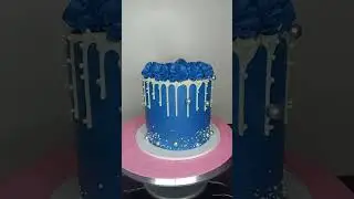 How to achieve dark blue color ( SOFT ICING )
