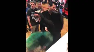meet with fans!