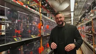 Josef Prů&scaron;a, a cseh l&aacute;tnok, aki 3D-ben nyomtatja Eur&oacute;pa j&ouml;vőj&eacute;t
