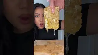 Trying raw honeycomb for my first time ever 🍯😍😋 #mukbang #food #asmr #youtubeshorts #shorts