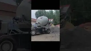 🔥 Most Popular Self Loading Concrete Mixer in 2025 | DASWELL Mixer in Action