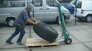 Vrachtwagenwielen stapelen of zware rollen stapelen - Tiller&reg;-hefmobiel Slimmer elektrisch tillen