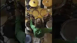 almost BEST REAL ACOUSTIC DRUM SOUNDS.