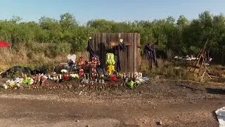 Memorial grows at site of Texas migrant deaths