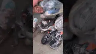 #shershahlandamarketkarachi #brandedjogger bacha #watsapo3o22362o5o