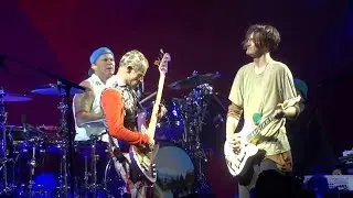 Red Hot Chili Peppers - Krak&oacute;w, Poland - July 25, 2017