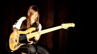 Bruno Mars - Versace on the floor (bass cover)