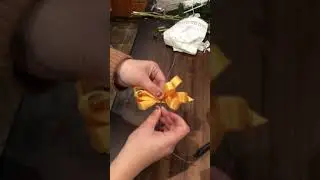 How to Wire a Floral Bow