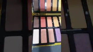 KAT VON D SHADOW KIT CLASSIC COOL TONED EYE   ☺️#beauty #eyeshadow #shorts