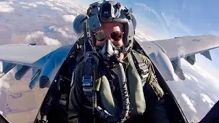 Crazy A-10 Thunderbolt II Pilot Performs Low Pass Over US Aircraft Carrier