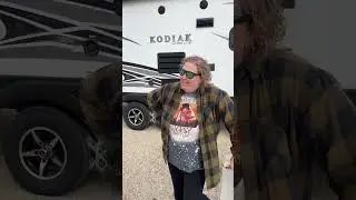 Quick Stop in San Antonio, Texas #sanantonio #texas #abomadventures #kodiak #bighaul #roadtrip #rv