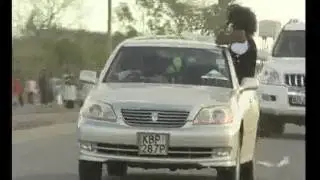 KENYA RALLY FANS BEHAVING BADLY