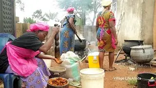 African Women Cooking With Large Pots For A Village Ceremony🥗 Jollof Rice And Egusi Soup. 🍛