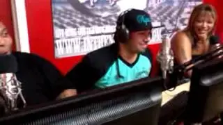 Nyraine and Dark Life going HAM on the radio