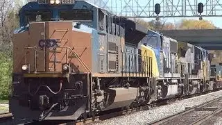 CSX EMD SD70ACe Engine Pulling Intermodal Train