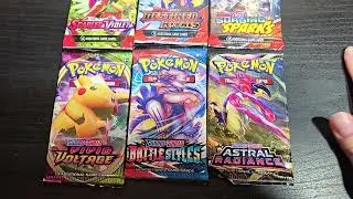 Pokémon Sword & Shield vs. Scarlet & Violet pack battle