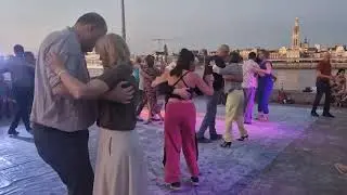 Tanda alternatieve tangomuziek @ Milonga miauw Linkeroever Antwerpen