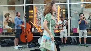 Grupazo callejero en Zagreb