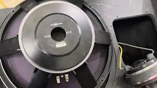 Kh&aacute;ch nhờ b&aacute;n hộ loa Audiocenter PF-15+ bass 40 b&atilde;i xịn T&acirc;y Ban Nha . Gi&aacute; qu&aacute; rẻ . LH 0939.612.666