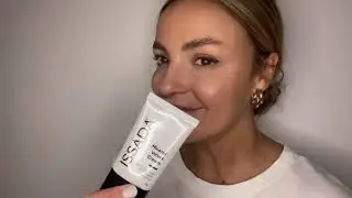 Issada Ultimate Foundation Brush - FREE for a limited time!
