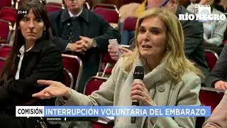 La senadora Silvia Elías de Pérez cruzó a un biólogo por el aborto legal