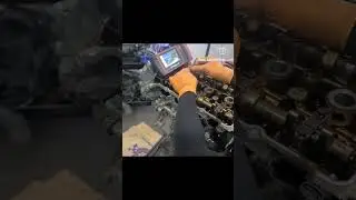 Using a videoscope to check the internal condition of the cylinders of a Hyundai Sonata engine.