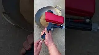 High-pressure sandblasting gun #tools #workers #powertools