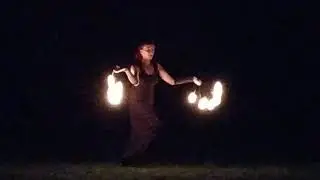 Les flammes d'heleria &eacute;ventails de feu
