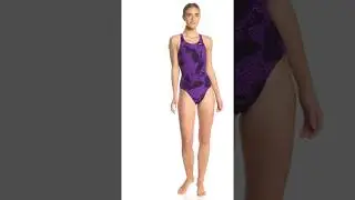 Nike Women's Nova Spark Fastback One Piece Swimsuit | SwimOutlet.com