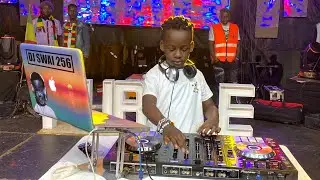 DJ SWAI AT PURPLE PARTY FORTPORTAL. TOORO TOUR.