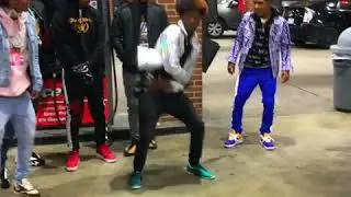 Aspect zavi dance moves