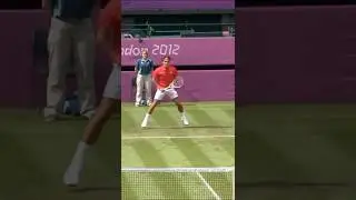 Why is Roger Federer's footwork a masterpiece? 🤯🎾 #RogerFederer #Tennis #Footwork #tennistips