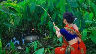 Fishing Video | Everyone Can Catch Fish if they see Expert Village Girls Fishing Method | Fish Traps
