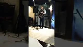 Som de Barzinho Viol&atilde;o Yamaha Silent Slg110n.