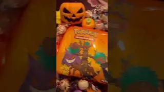 It's Pok&eacute;ween!💀👻🕸🕷