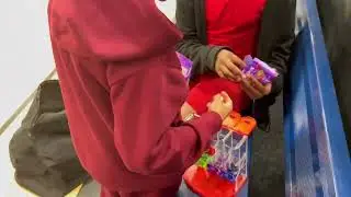 We put jelly beans in the jelly machine ￼