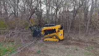 Cat&reg; Mulcher for Skid Steer Loaders and Compact Track Loaders | Overview