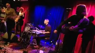 The Moonbeats - Intro/How Was I To Know (Live)