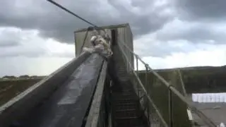 High Pressure Water Jet Cleaning Of Hopper Gratings