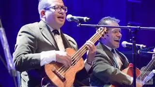 El milagro de tus Ojos  (Del Ultimo Lucero)- Los Santos en Vivo Teatro Metropólitan