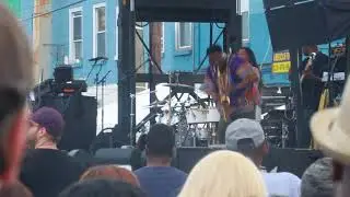 N2N Festival (50th & Baltimore Ave) Sept. 16 - 2017 Sheila E (Sax Player)...