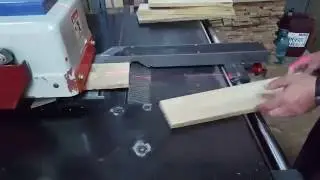 Circular de spintecat cu masa automata